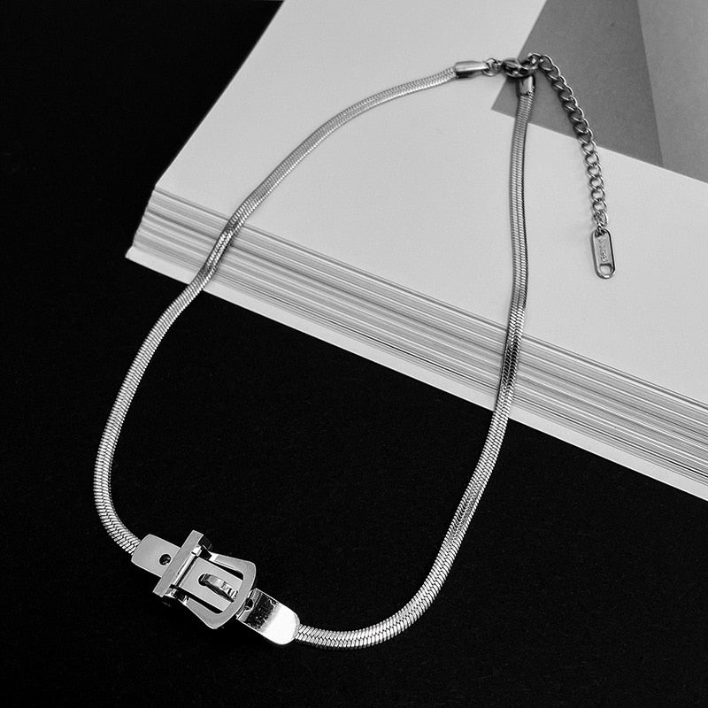 Belt Buckle Choker