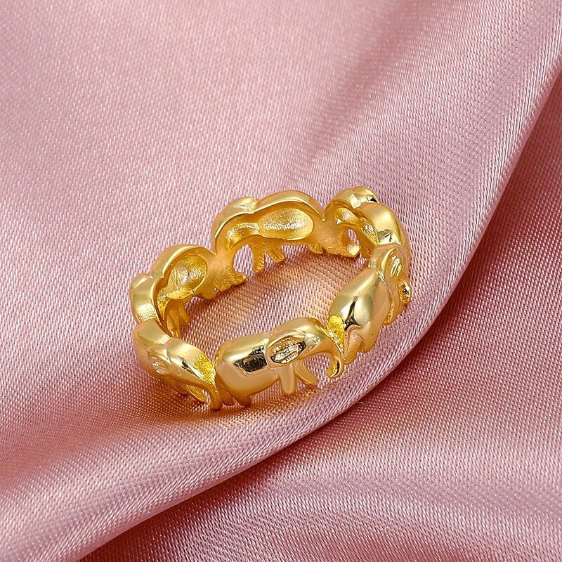 Ellie Ring