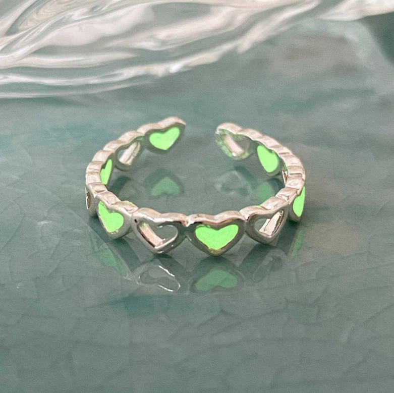Glowing Heart Ring