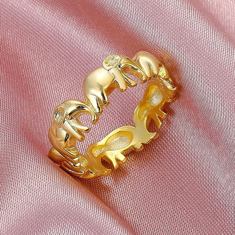 Ellie Ring