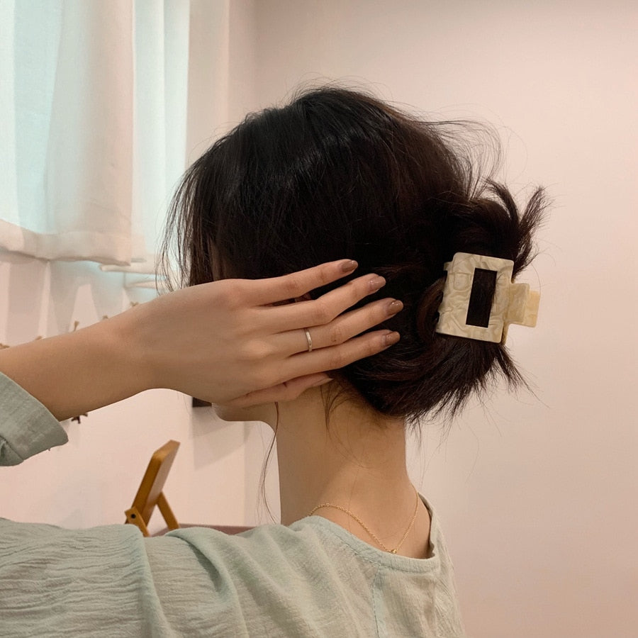 Malibu Claw Clip