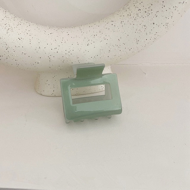 Malibu Claw Clip