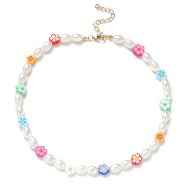 Flowers and Pearls Necklace