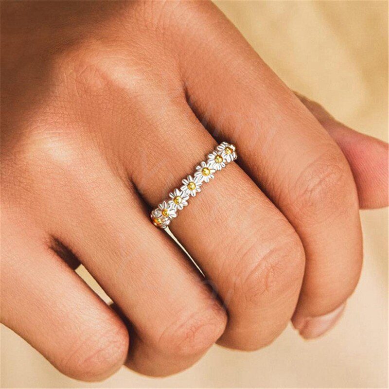 Daisy Love Ring