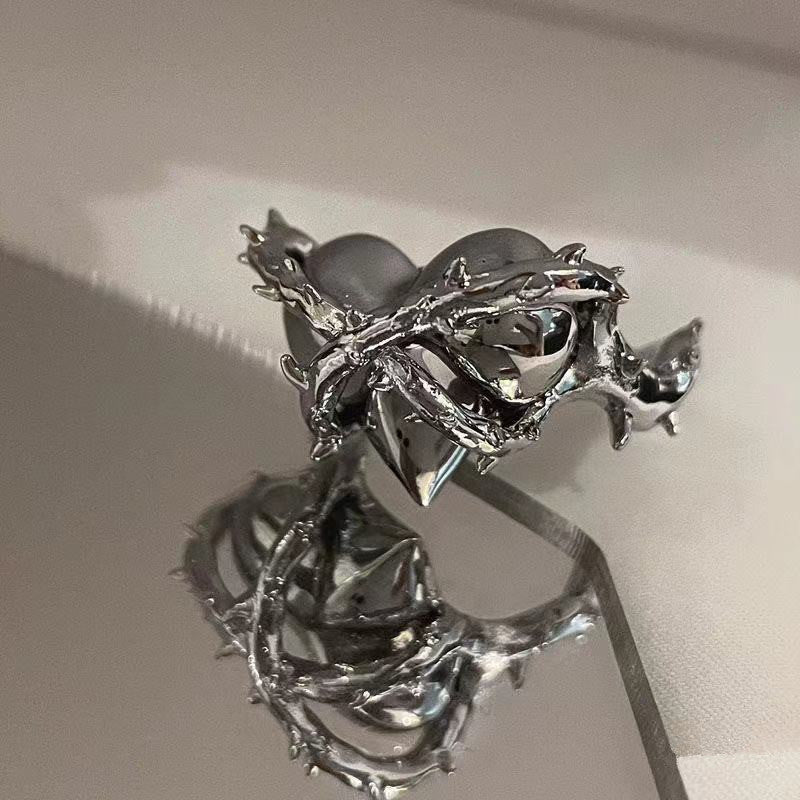 Barbed Love Ring