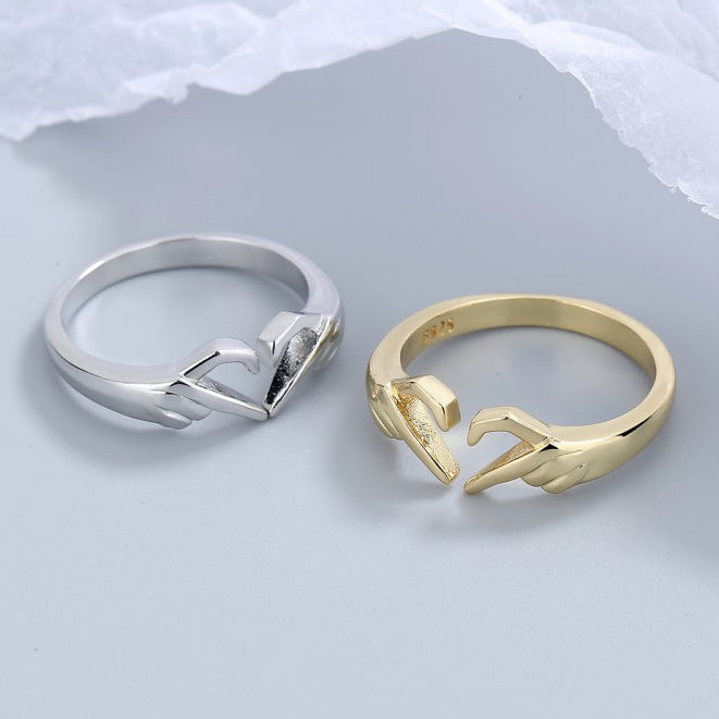 Love Hands Ring