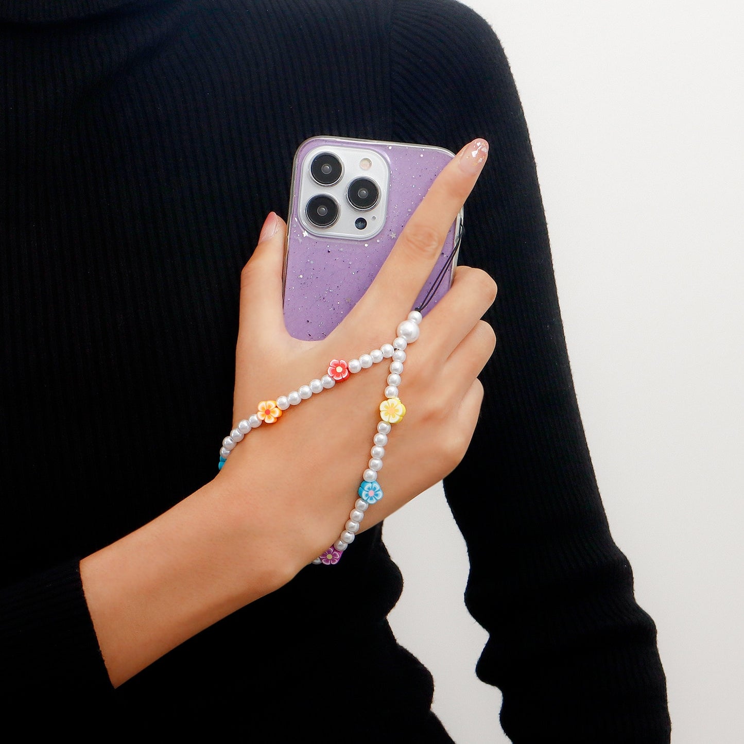 Pearls and Flowers Phone Chain
